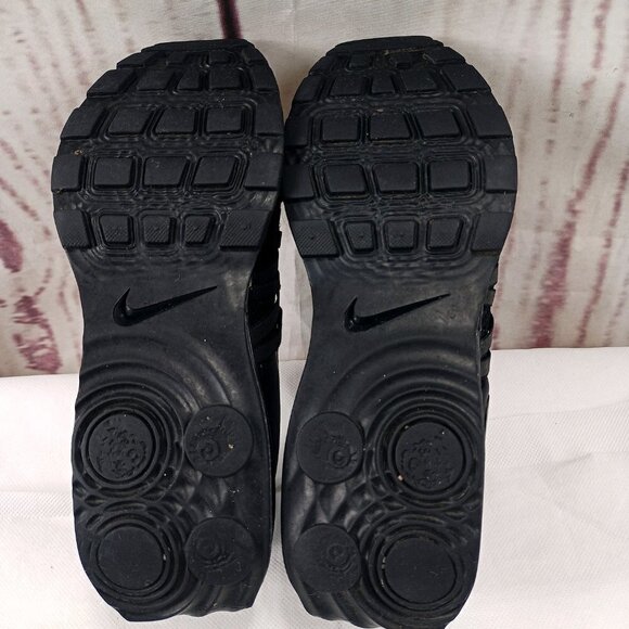 Nike Shox Gravity Womens Size 6.5 M Black Casual Sneakers Shoes - Picture 12 of 12